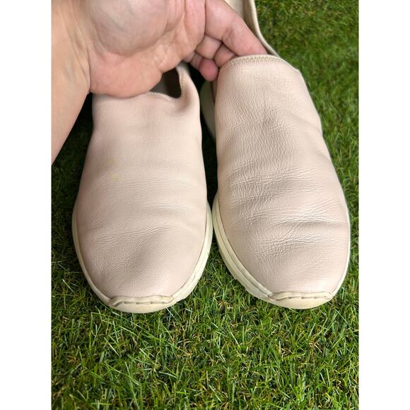 Vince. Marlon Blush Leather Slip On Sneaker 8.5 - Picture 12 of 12